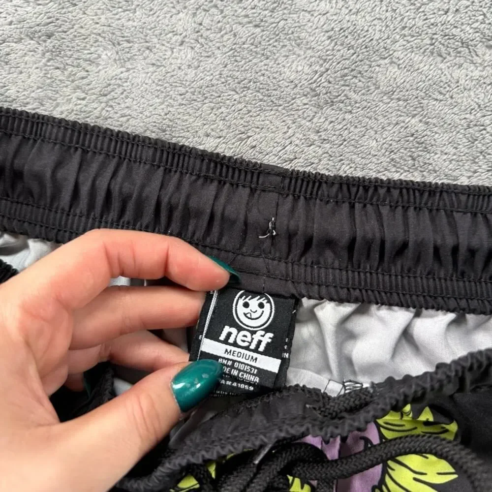 Neff Mens Happy Bloom Graphic Swim Shorts All Over Print Pull On Elastic Waist